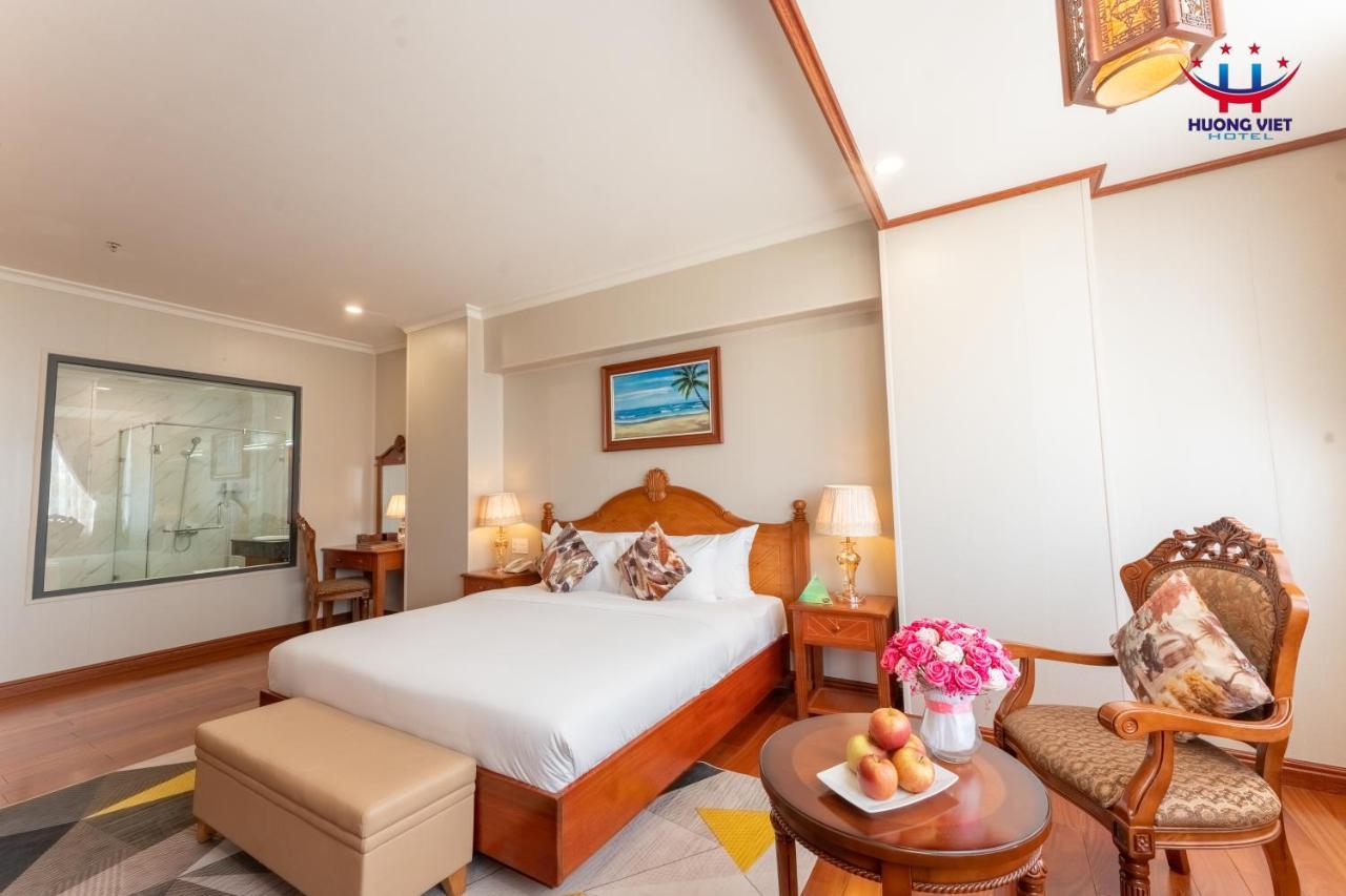 Huong Viet Hotel Quy Nhon - Beachfront Екстериор снимка