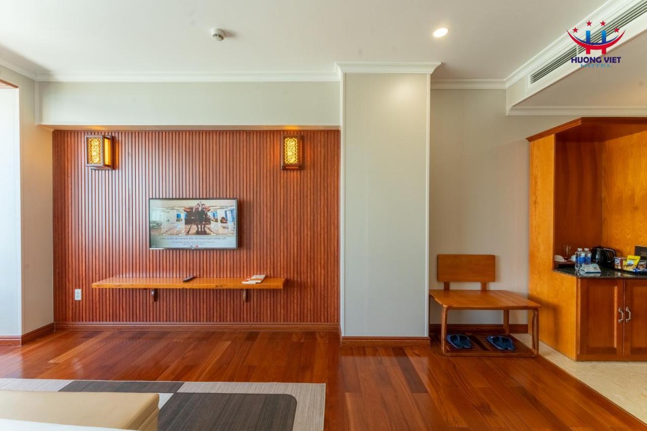 Huong Viet Hotel Quy Nhon - Beachfront Екстериор снимка