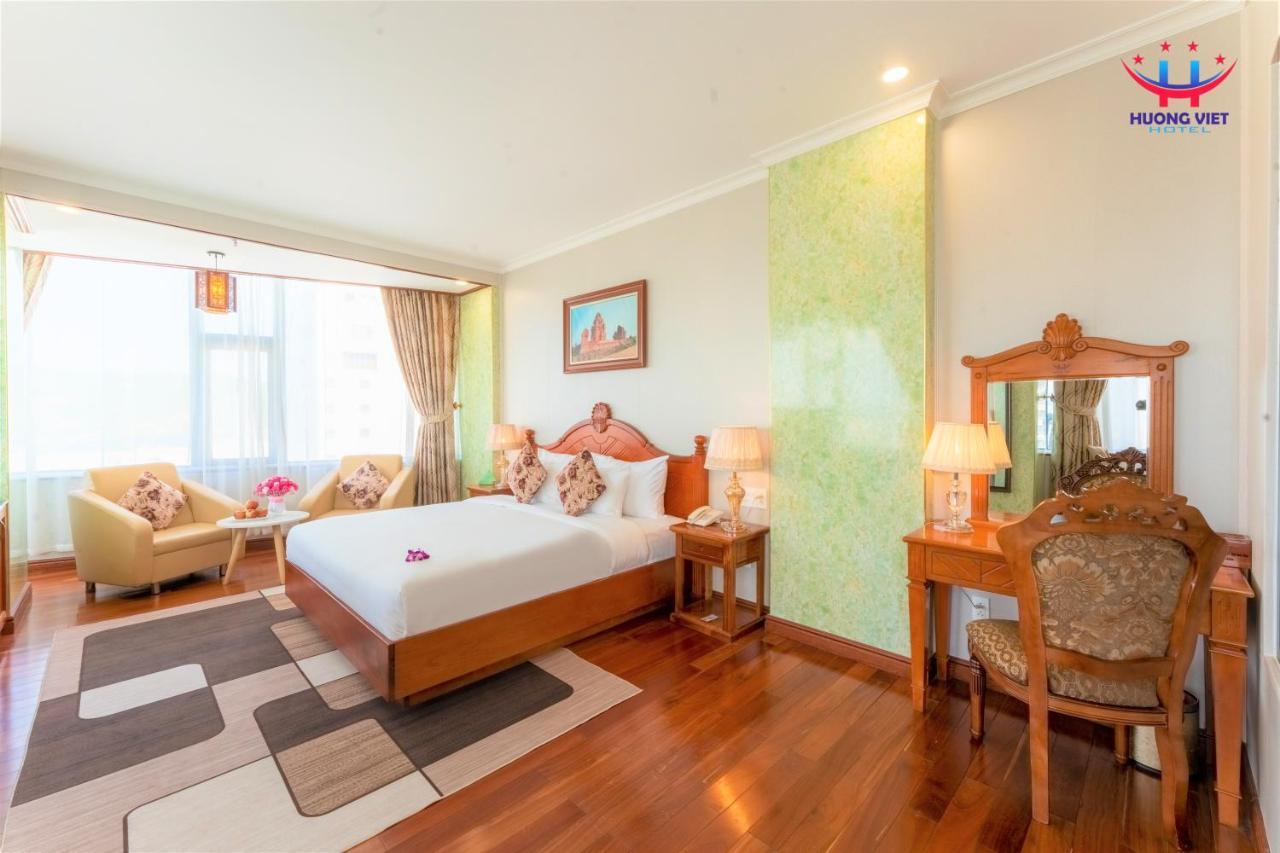 Huong Viet Hotel Quy Nhon - Beachfront Екстериор снимка